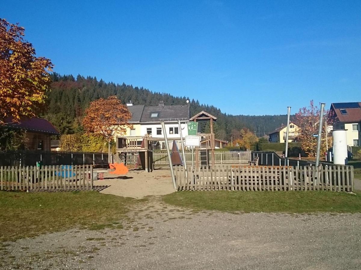 Ferienwohnung Fewo Cheny In Titisee Exterior foto